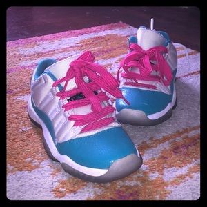 Air Jordan 11 Retro Low (GS)